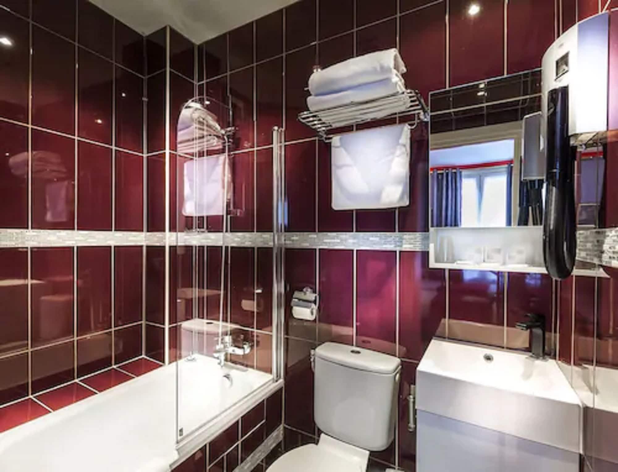 פריז Hotel Maubeuge Gare Du Nord מראה חיצוני תמונה
