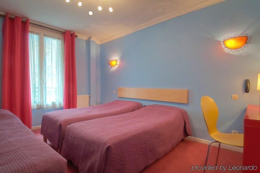 פריז Hotel Maubeuge Gare Du Nord מראה חיצוני תמונה